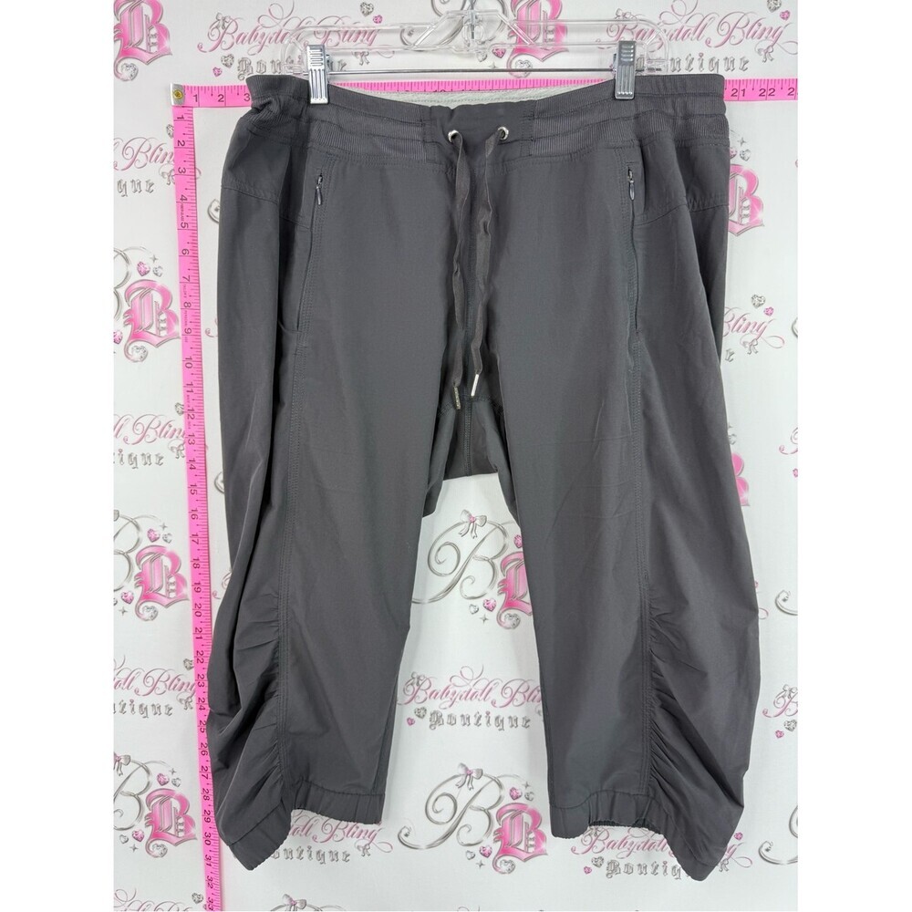 Calvin Klein Performance capri dry Gray Drawstring Capris